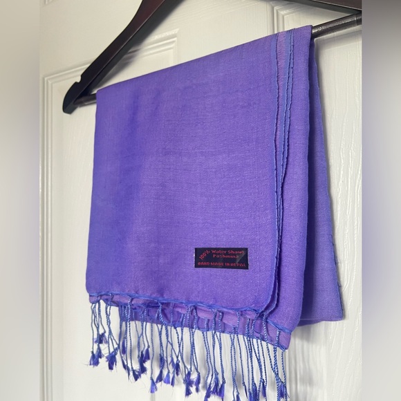 Pashmina scarf - Picture 3 of 5